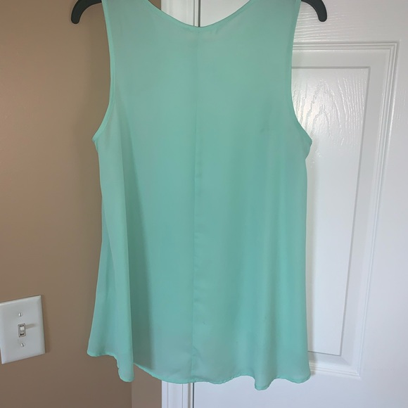 Adrienne high low hem flowing blouse - Picture 2 of 2